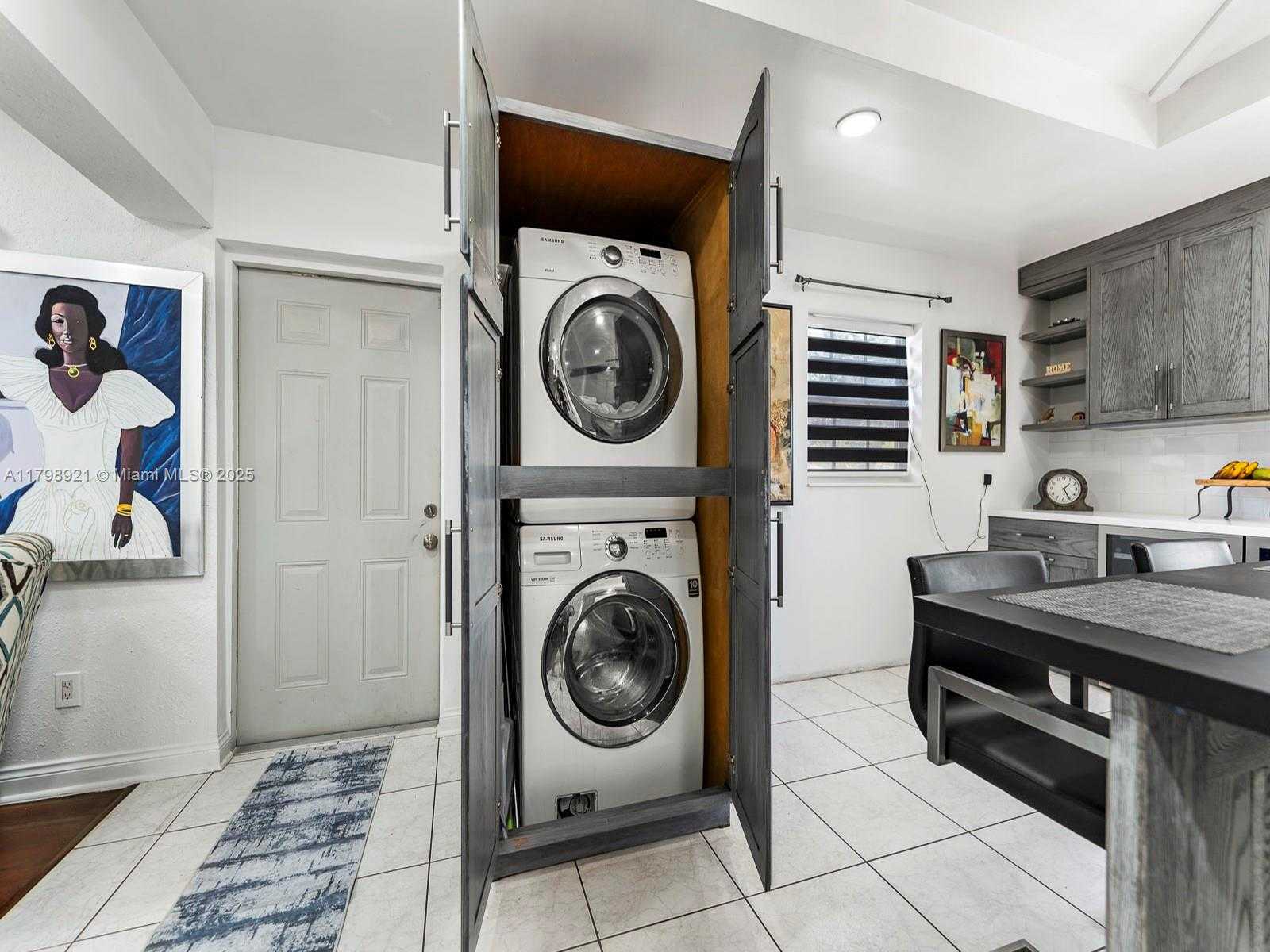Small Image of 17720 NORTH WEST 17TH AVE, Miami Gardens Number 13