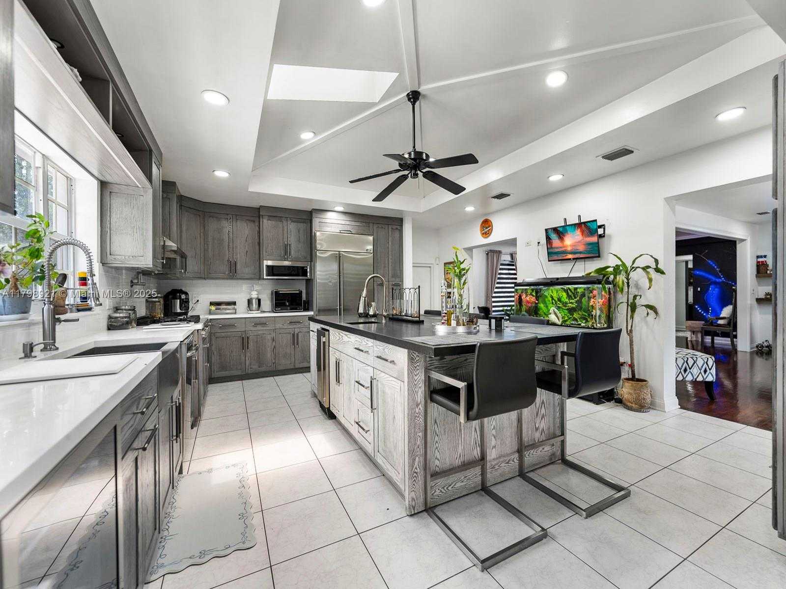 Small Image of 17720 NORTH WEST 17TH AVE, Miami Gardens Number 20