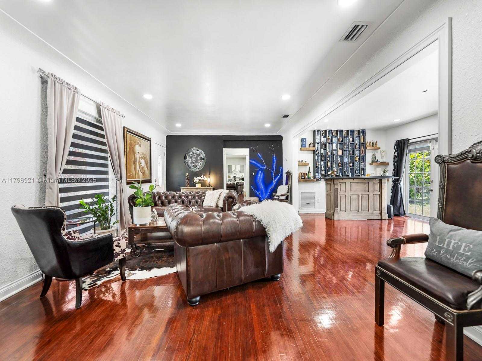 Small Image of 17720 NORTH WEST 17TH AVE, Miami Gardens Number 30