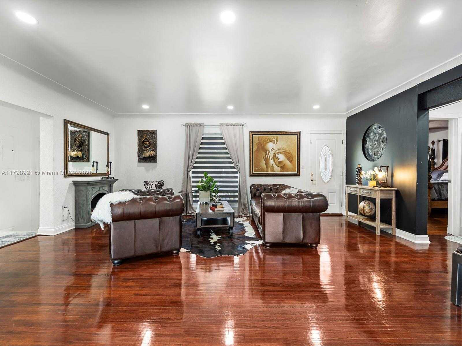 Small Image of 17720 NORTH WEST 17TH AVE, Miami Gardens Number 31