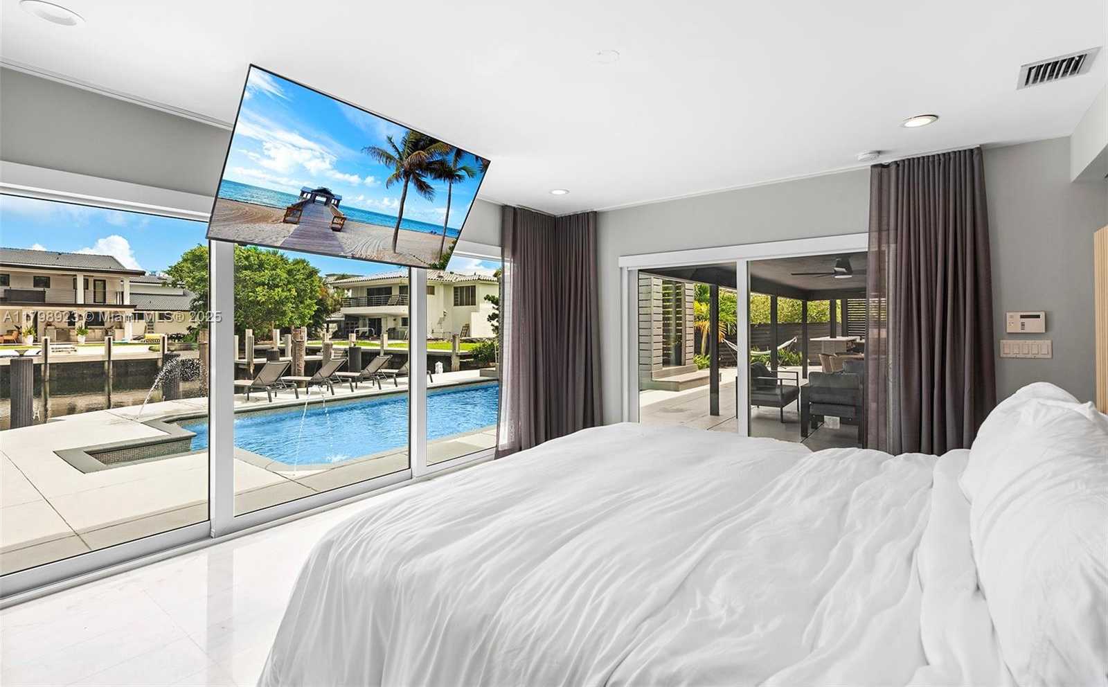 Small Image of 16409 NORTH EAST 31ST AVE, North Miami Beach Number 20