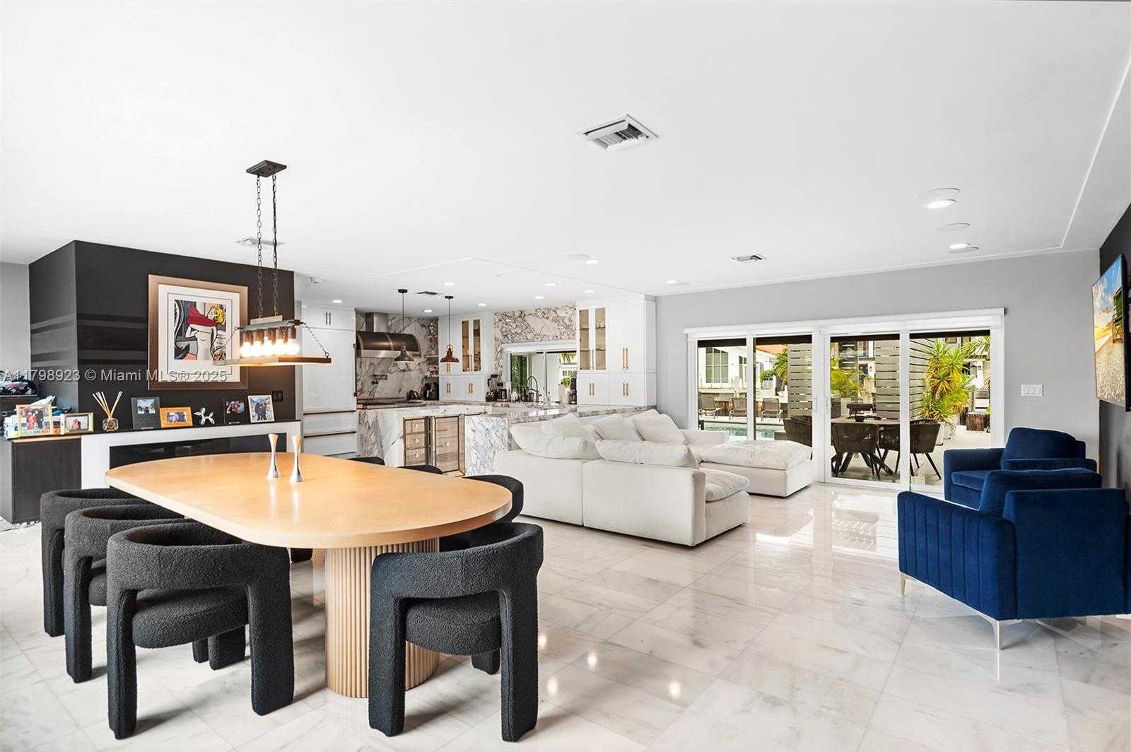 Small Image of 16409 NORTH EAST 31ST AVE, North Miami Beach Number 8