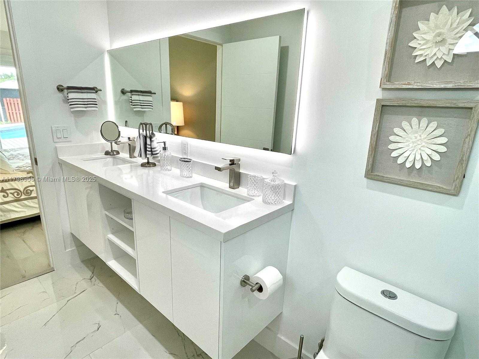 Small Image of 2406 MARATHON LN, Fort Lauderdale Number 25