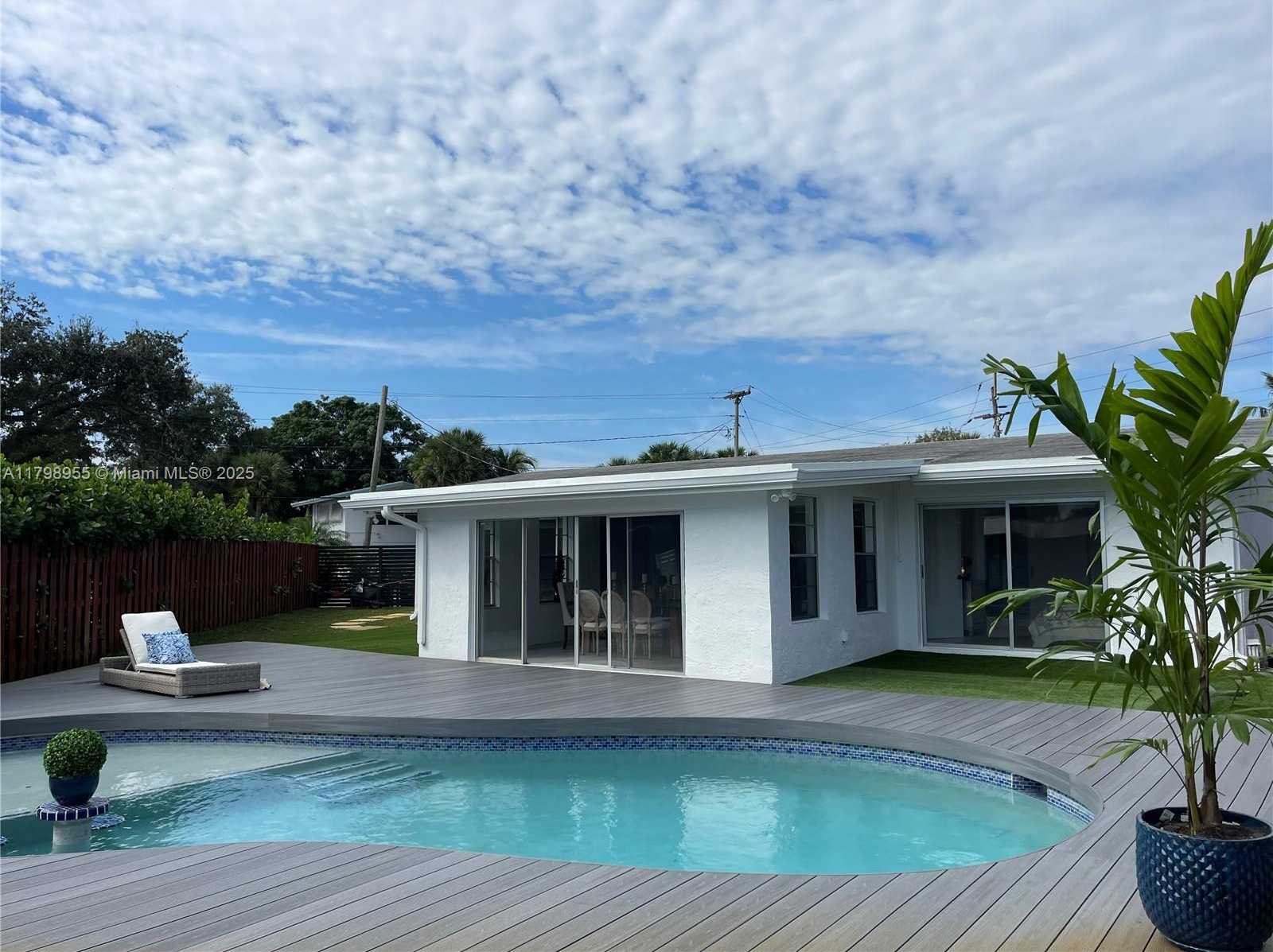 Small Image of 2406 MARATHON LN, Fort Lauderdale Number 35