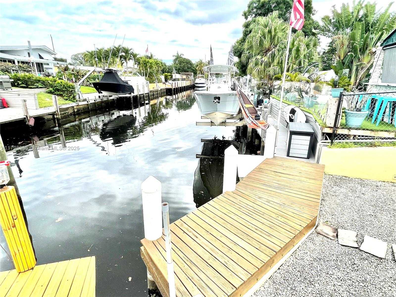 Small Image of 2406 MARATHON LN, Fort Lauderdale Number 41