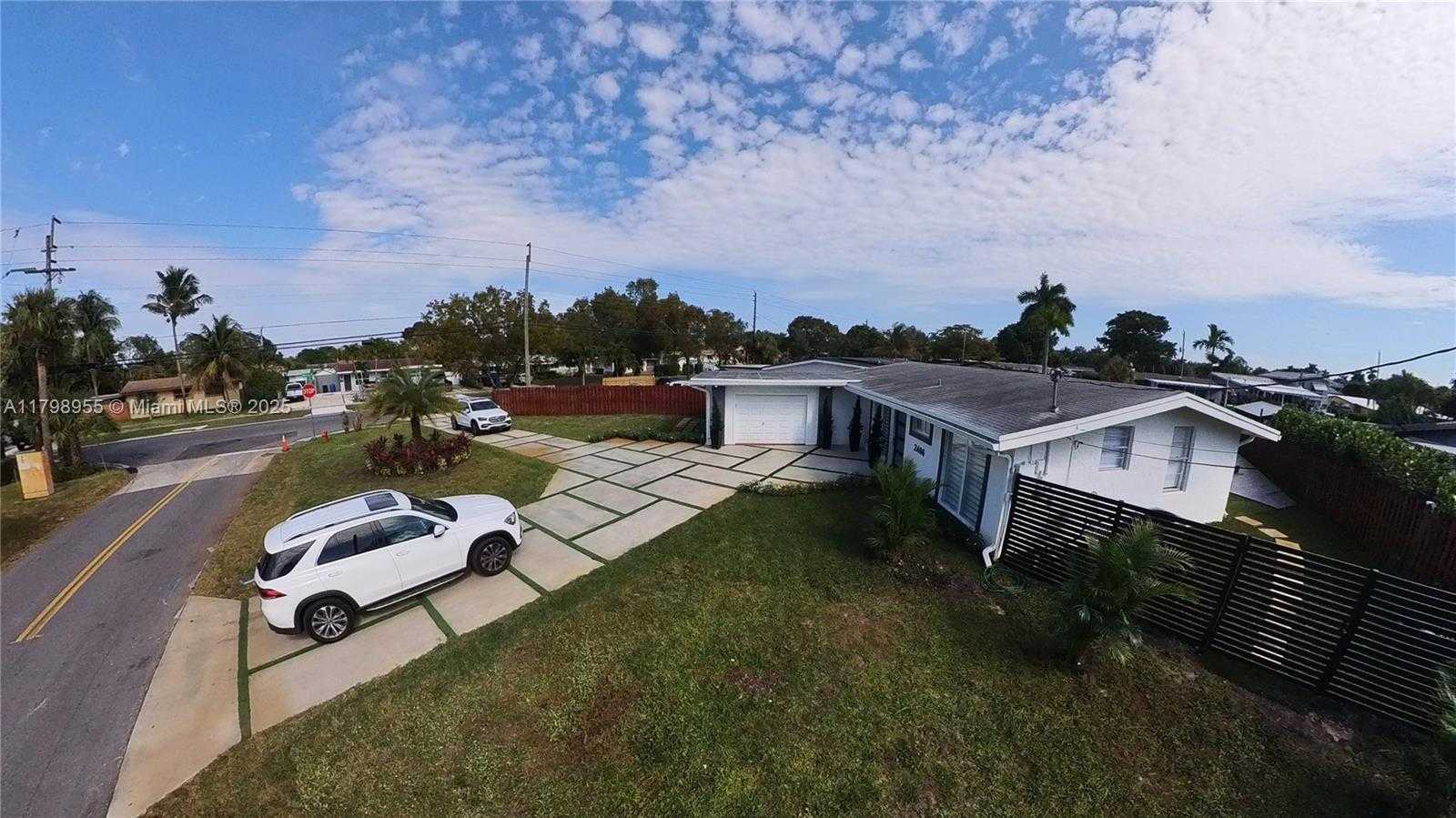 Small Image of 2406 MARATHON LN, Fort Lauderdale Number 45