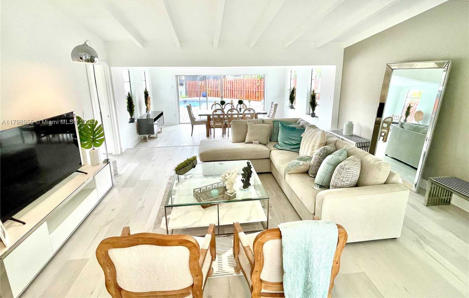 Small Image of 2406 MARATHON LN, Fort Lauderdale Number 6