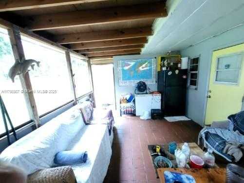 Small Image of 2415 GARFIELD ST, Hollywood Number 12