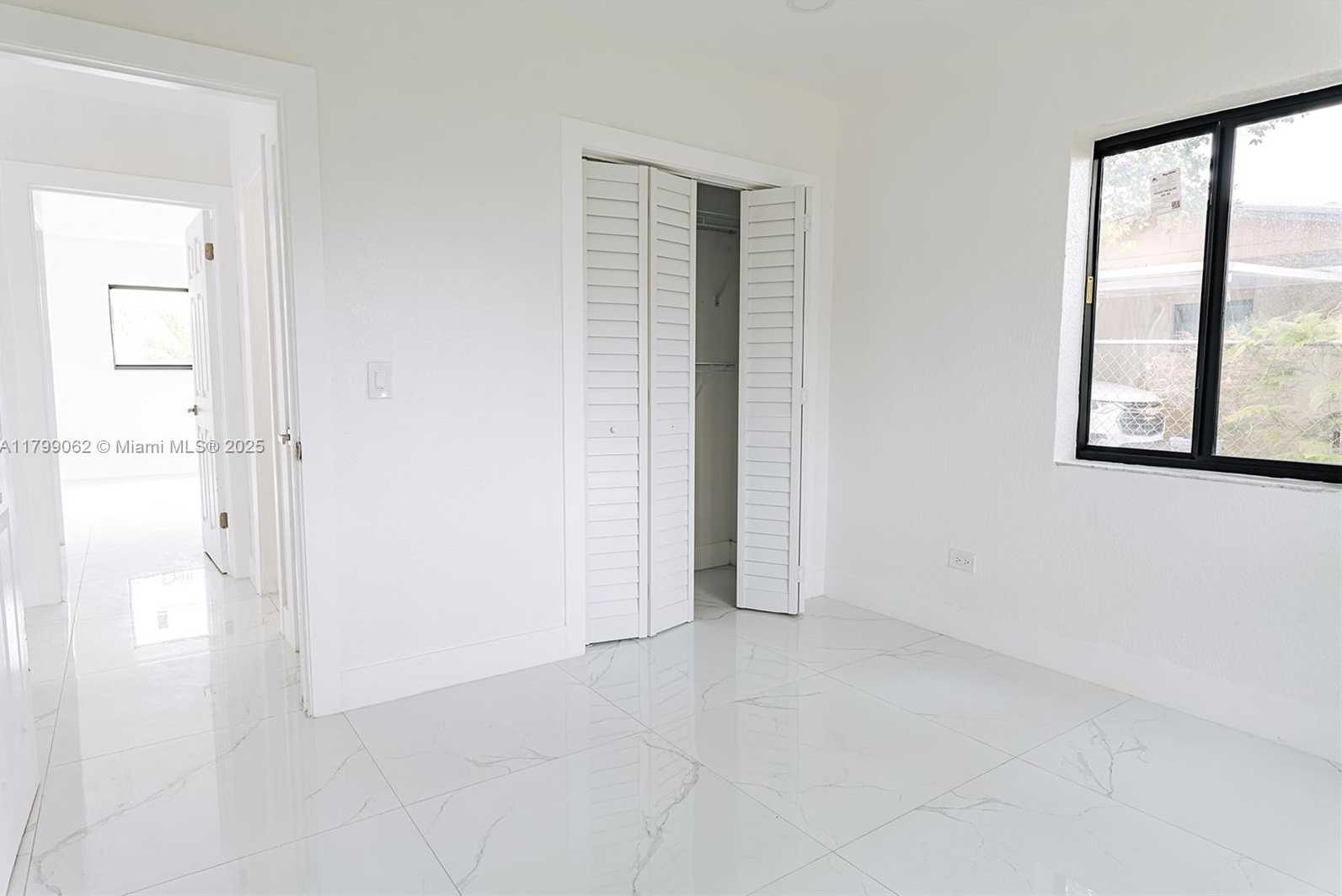 Small Image of 17940 NORTH WEST 13TH CT, Miami Gardens Number 23