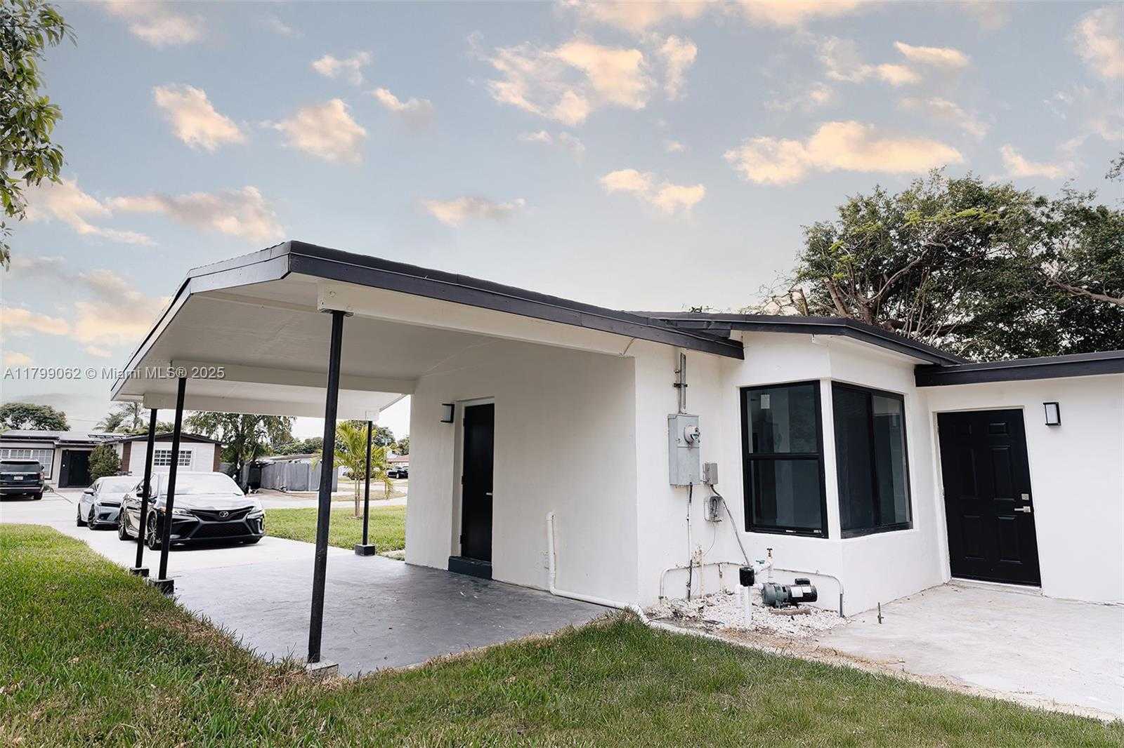Small Image of 17940 NORTH WEST 13TH CT, Miami Gardens Number 36