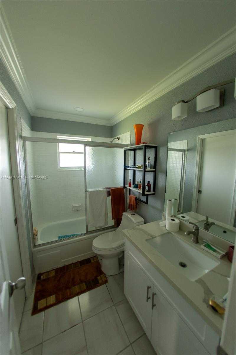 Small Image of 1175 NORTH WEST 90TH WAY, Plantation Number 11