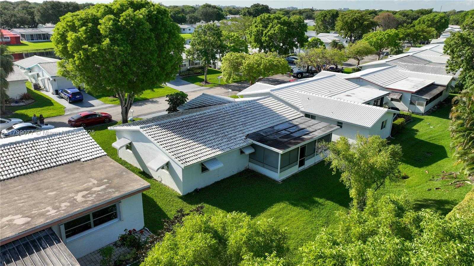 Small Image of 1175 NORTH WEST 90TH WAY, Plantation Number 13