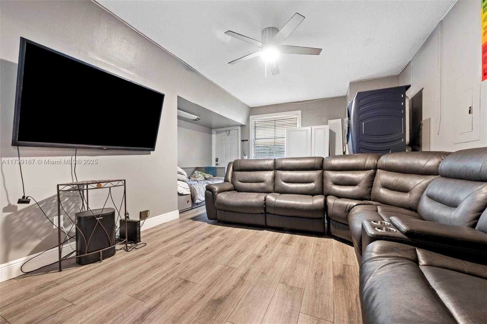 Small Image of 1463 NORTH WEST 48TH AVE, Coconut Creek Number 15