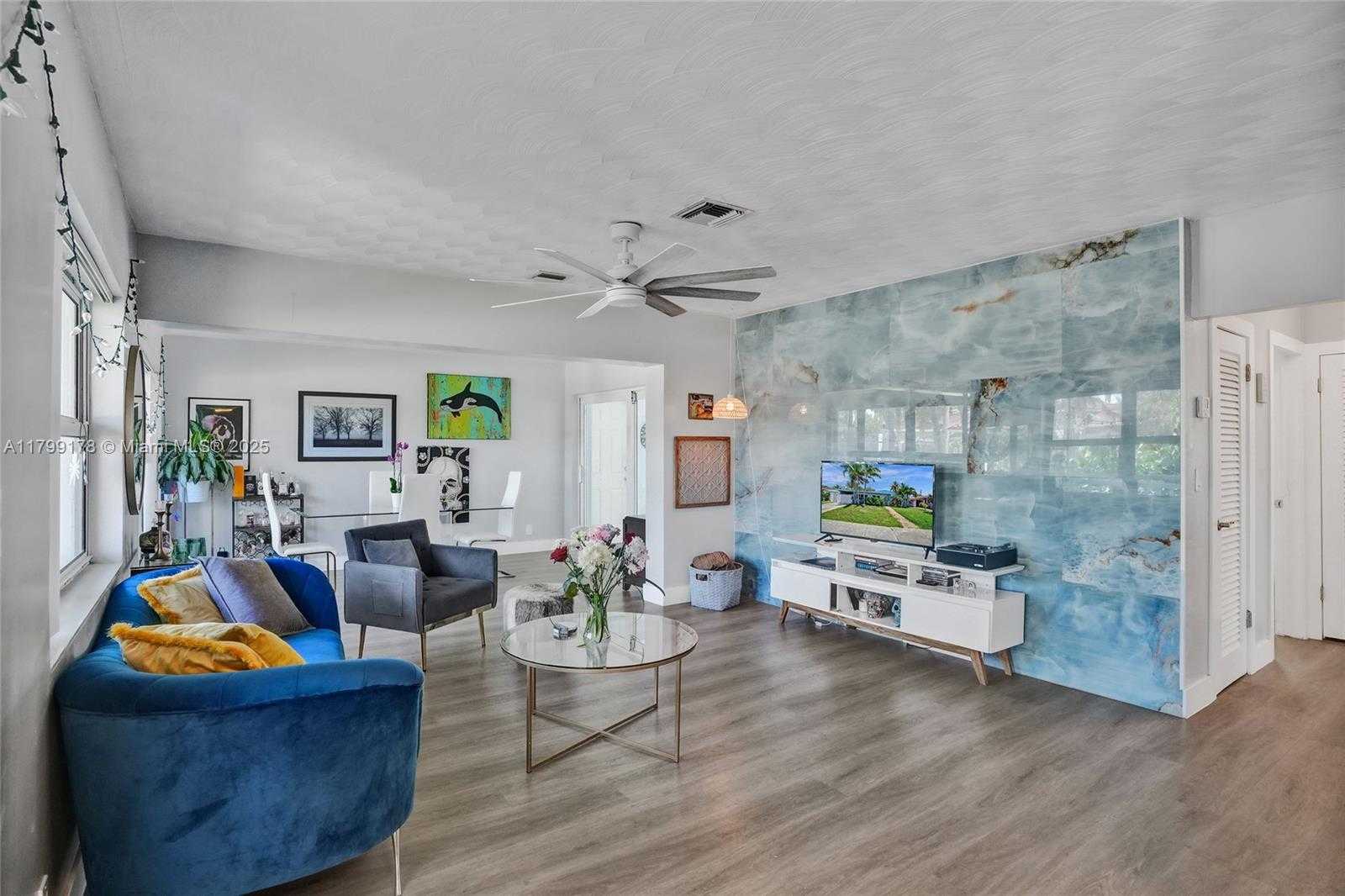 Small Image of 1155 HAYES ST, Hollywood Number 11
