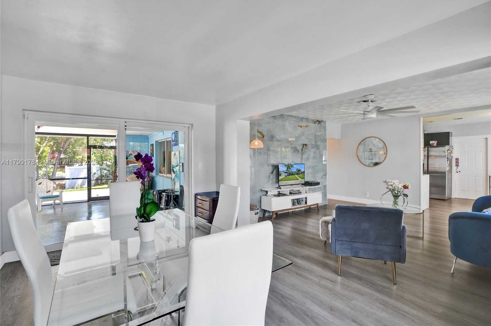 Small Image of 1155 HAYES ST, Hollywood Number 19