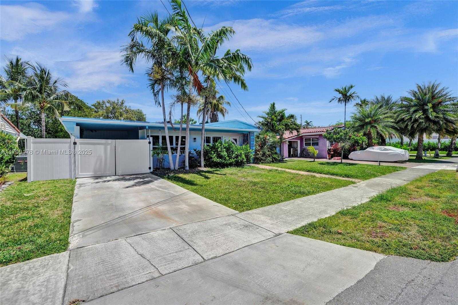 Small Image of 1155 HAYES ST, Hollywood Number 2