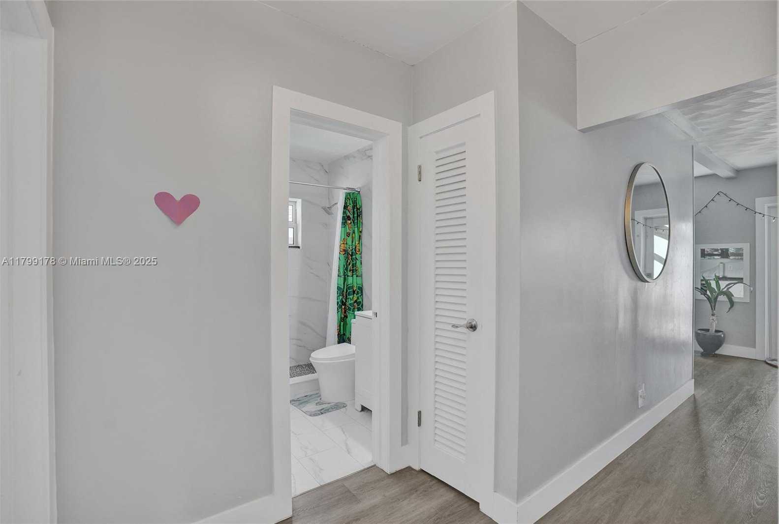 Small Image of 1155 HAYES ST, Hollywood Number 28