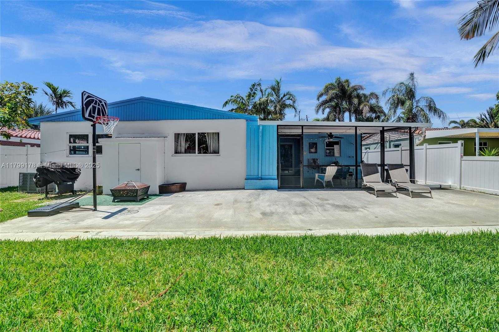 Small Image of 1155 HAYES ST, Hollywood Number 35