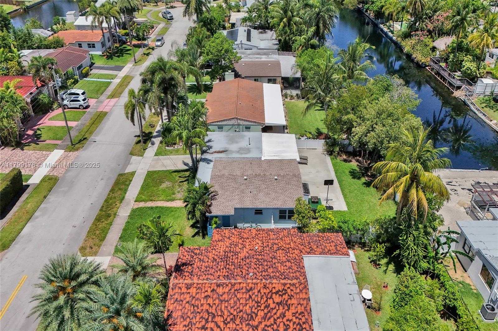 Small Image of 1155 HAYES ST, Hollywood Number 5