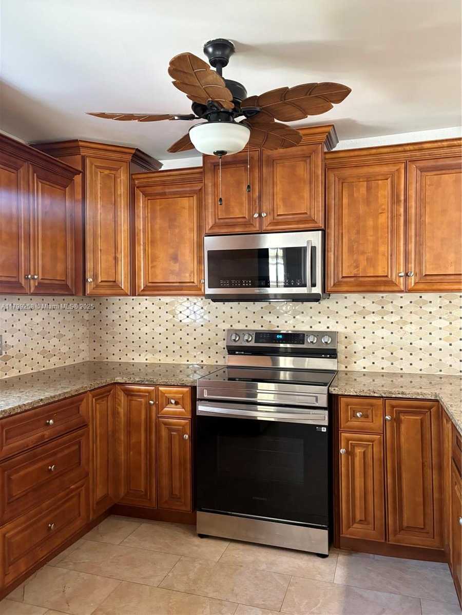 Small Image of 2650 NORTH WEST 67TH TER, Margate Number 18