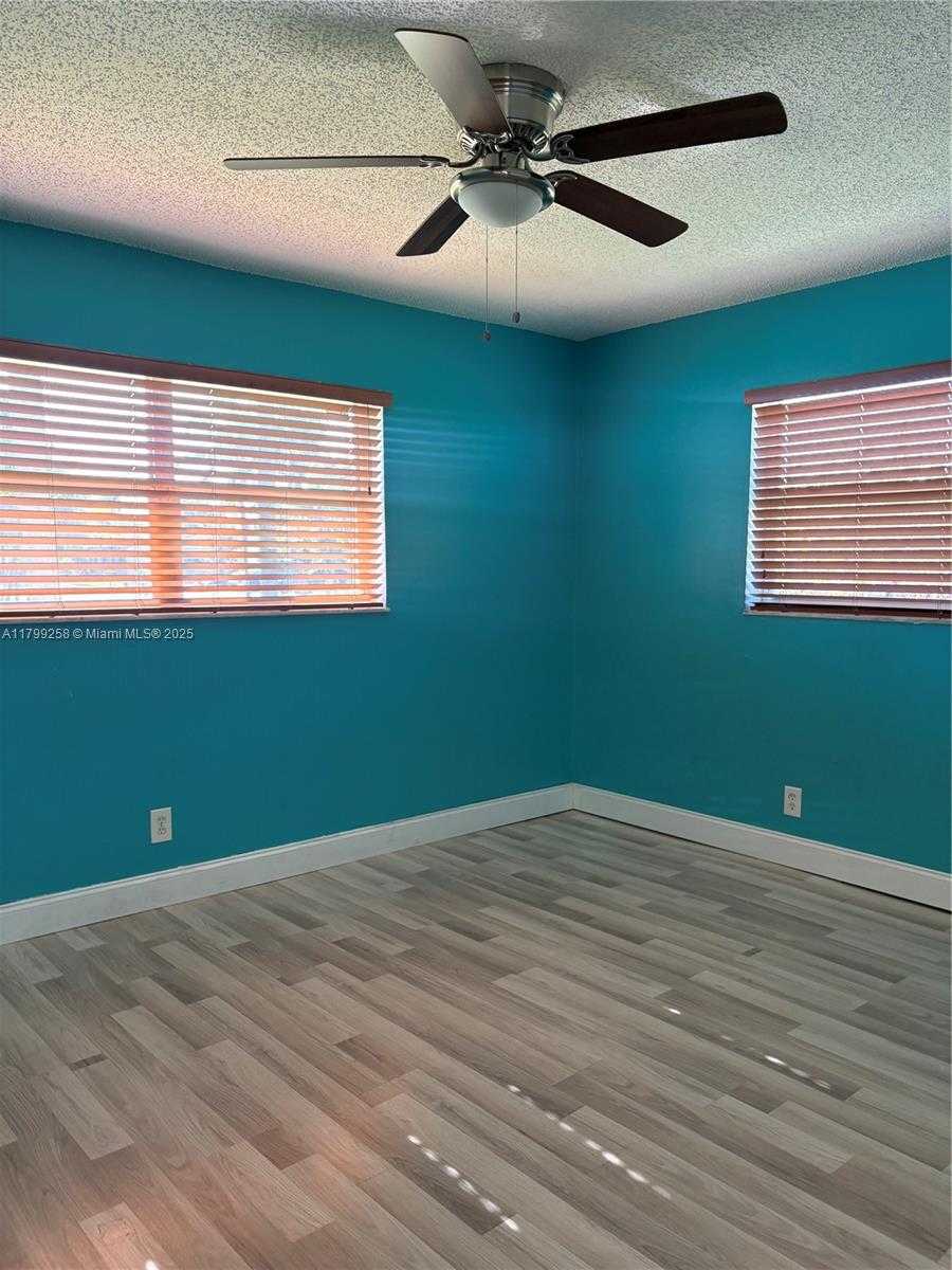 Small Image of 2650 NORTH WEST 67TH TER, Margate Number 28