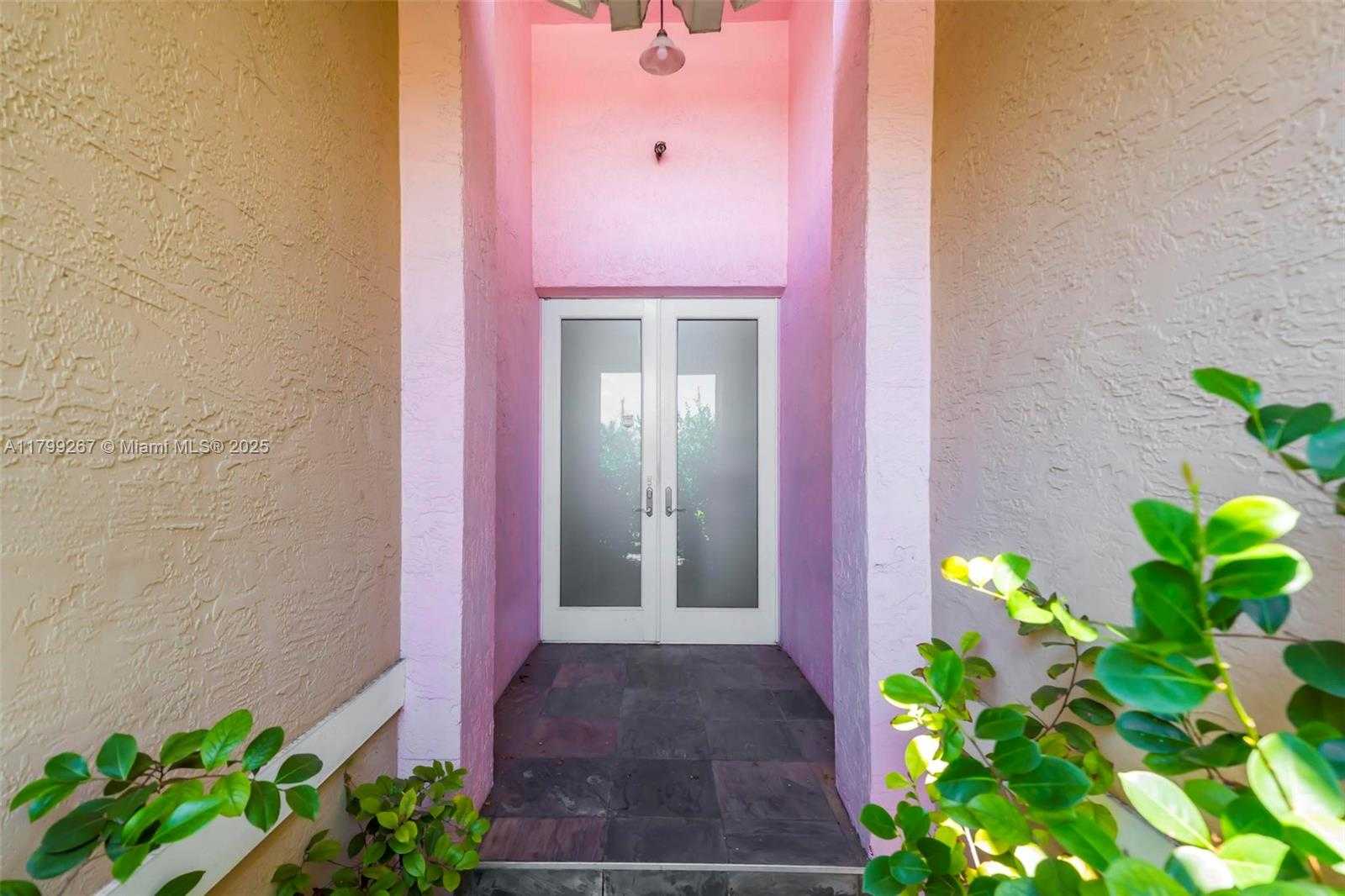 Small Image of 261 NORTH EAST 41ST ST, Oakland Park Number 5