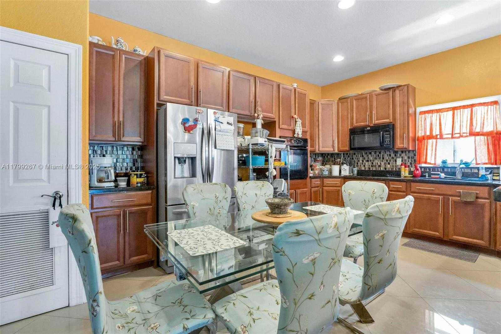 Small Image of 261 NORTH EAST 41ST ST, Oakland Park Number 8