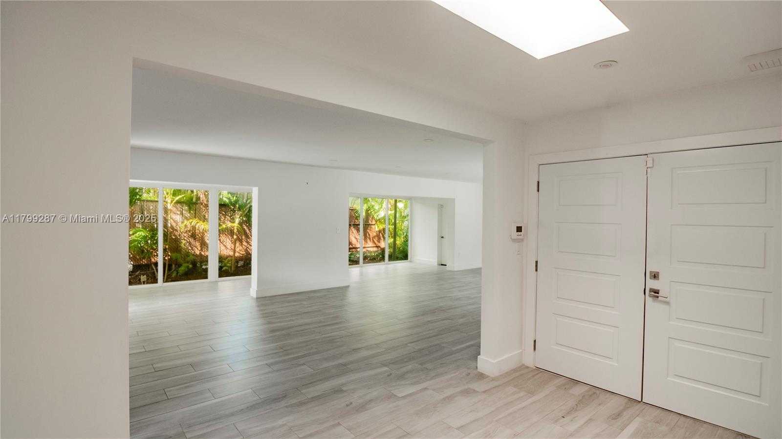 Small Image of 10 PROSPECT DR, Coral Gables Number 14