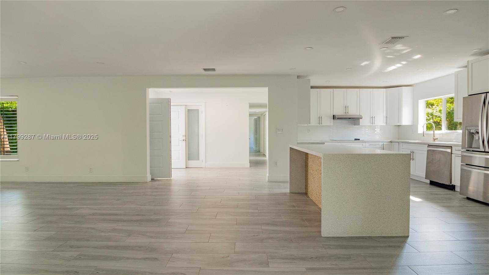 Small Image of 10 PROSPECT DR, Coral Gables Number 8
