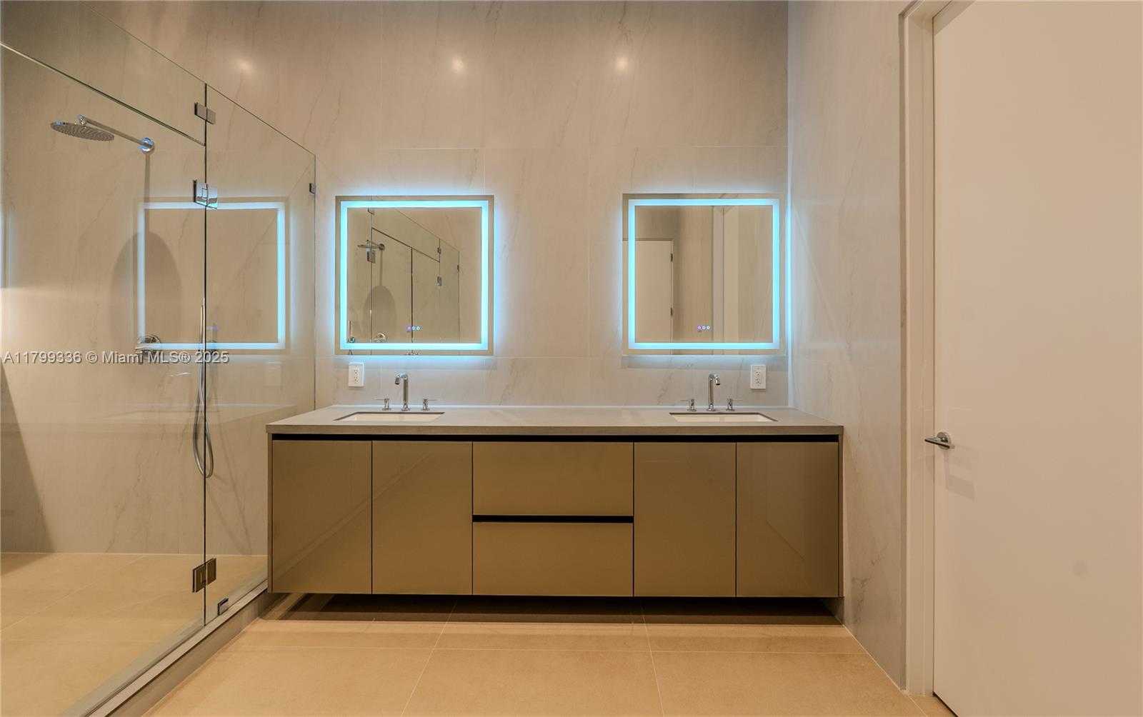 Small Image of 4231 SOUTH WEST 10TH ST, Miami Number 17