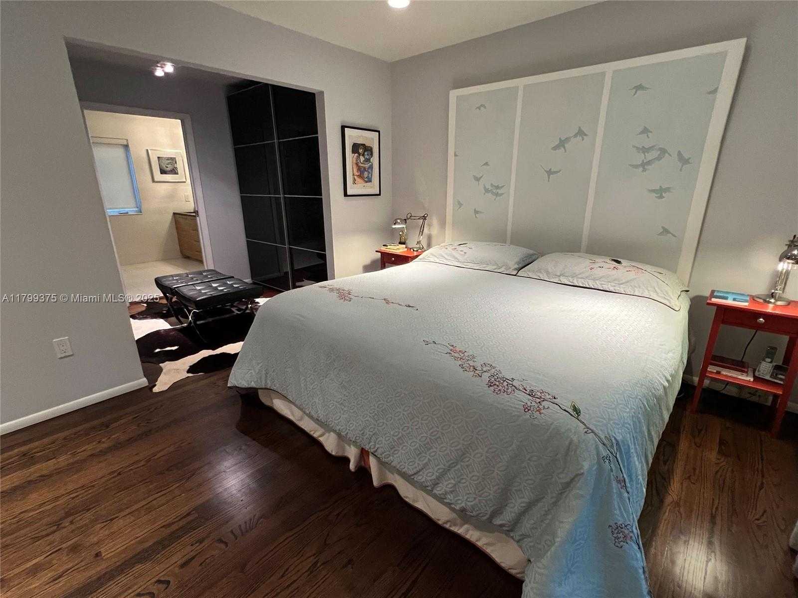 Small Image of 246 NORTH EAST 92ND ST, Miami Shores Number 12