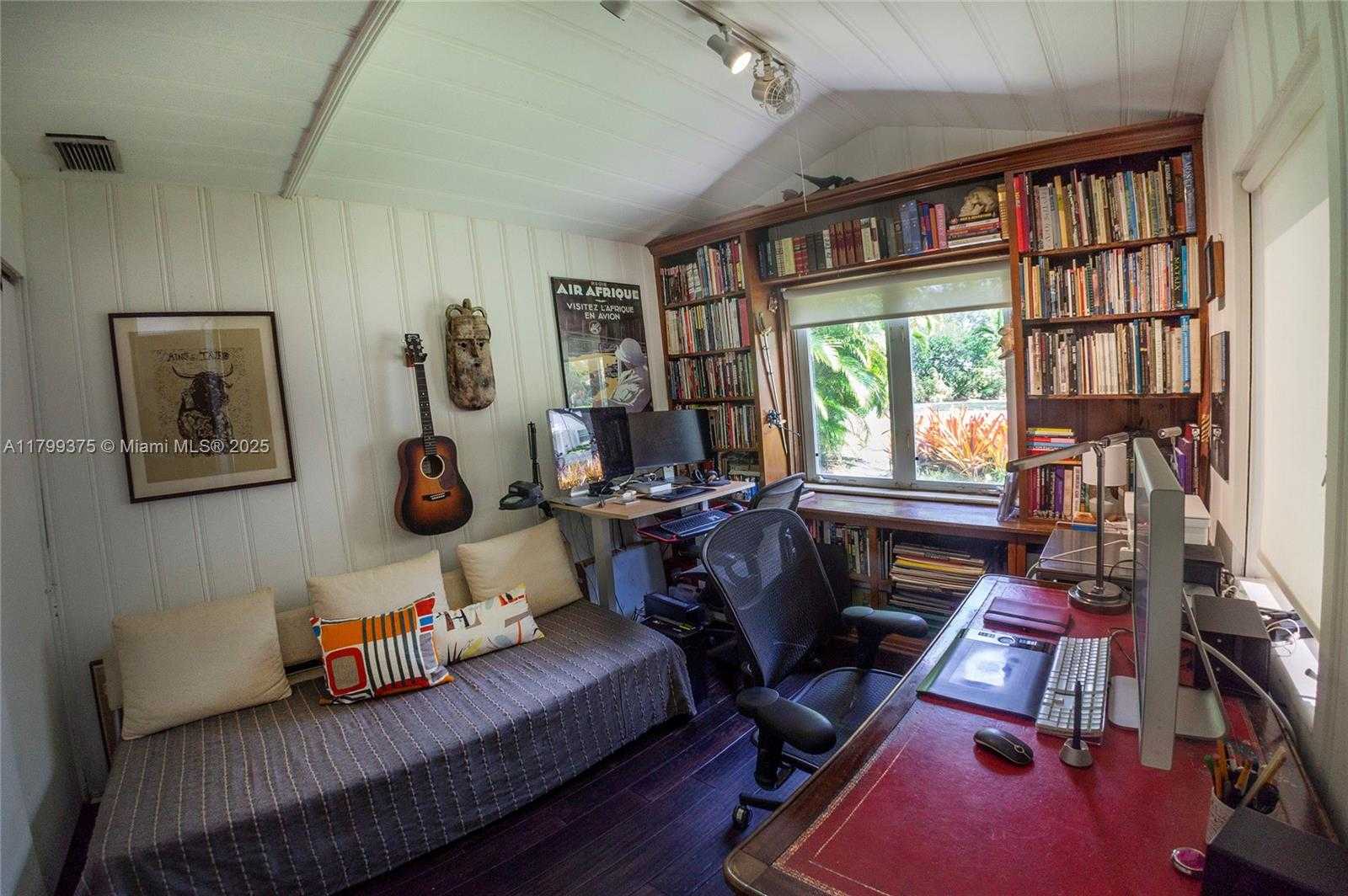 Small Image of 246 NORTH EAST 92ND ST, Miami Shores Number 18
