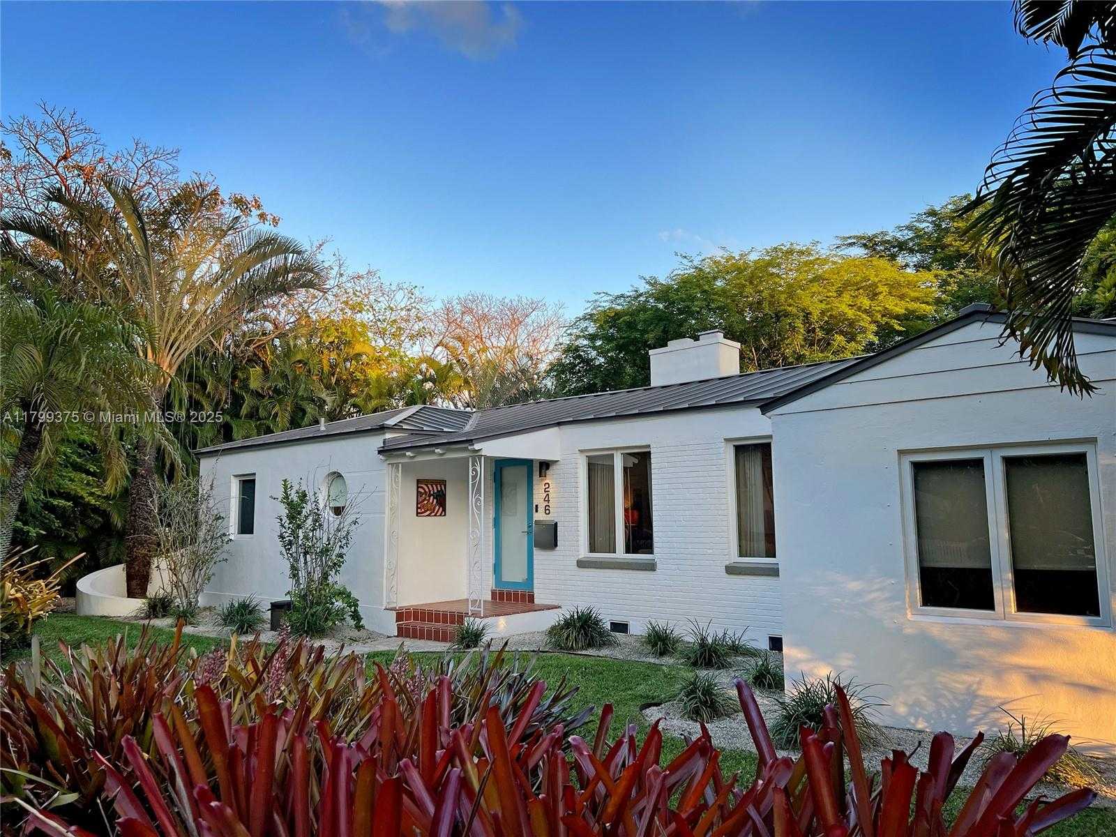 Small Image of 246 NORTH EAST 92ND ST, Miami Shores Number 28