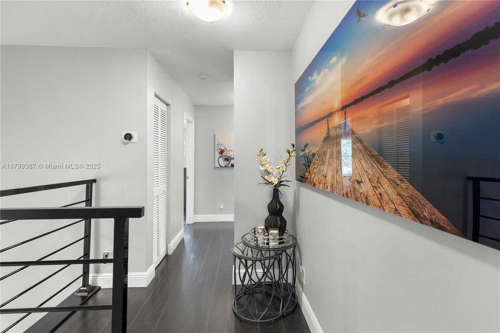 Small Image of 5854 EAGLE CAY CIR, Coconut Creek Number 23