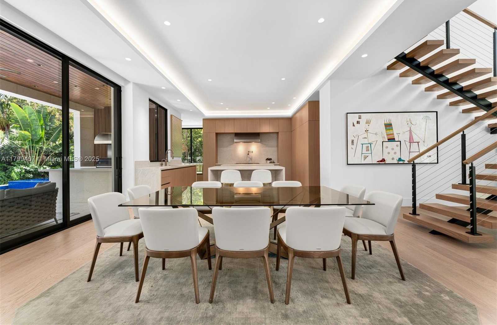 Small Image of 2323 SOUTH WEST 2ND AVE, Miami Number 3