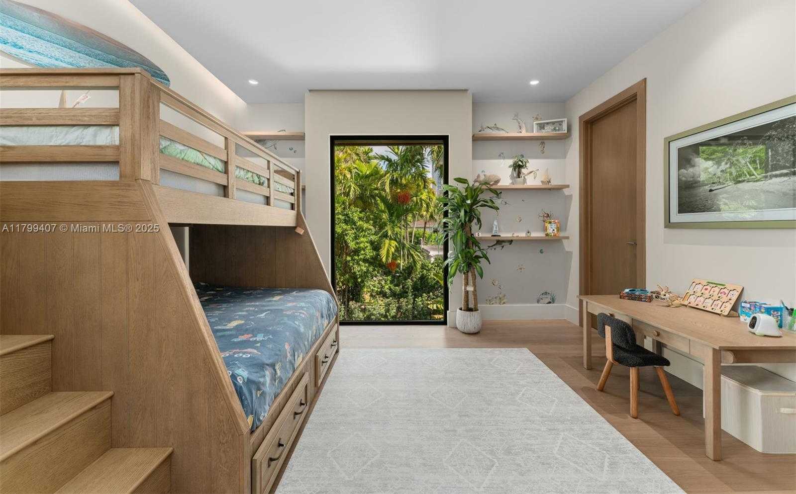 Small Image of 2323 SOUTH WEST 2ND AVE, Miami Number 44