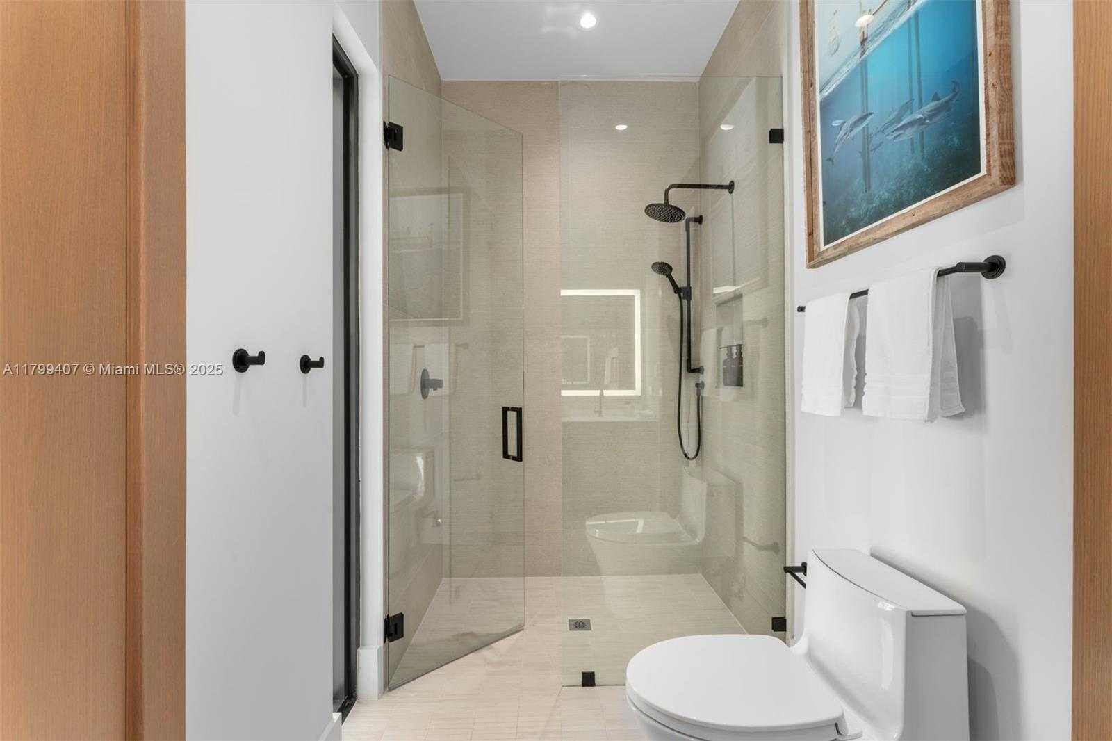 Small Image of 2323 SOUTH WEST 2ND AVE, Miami Number 45