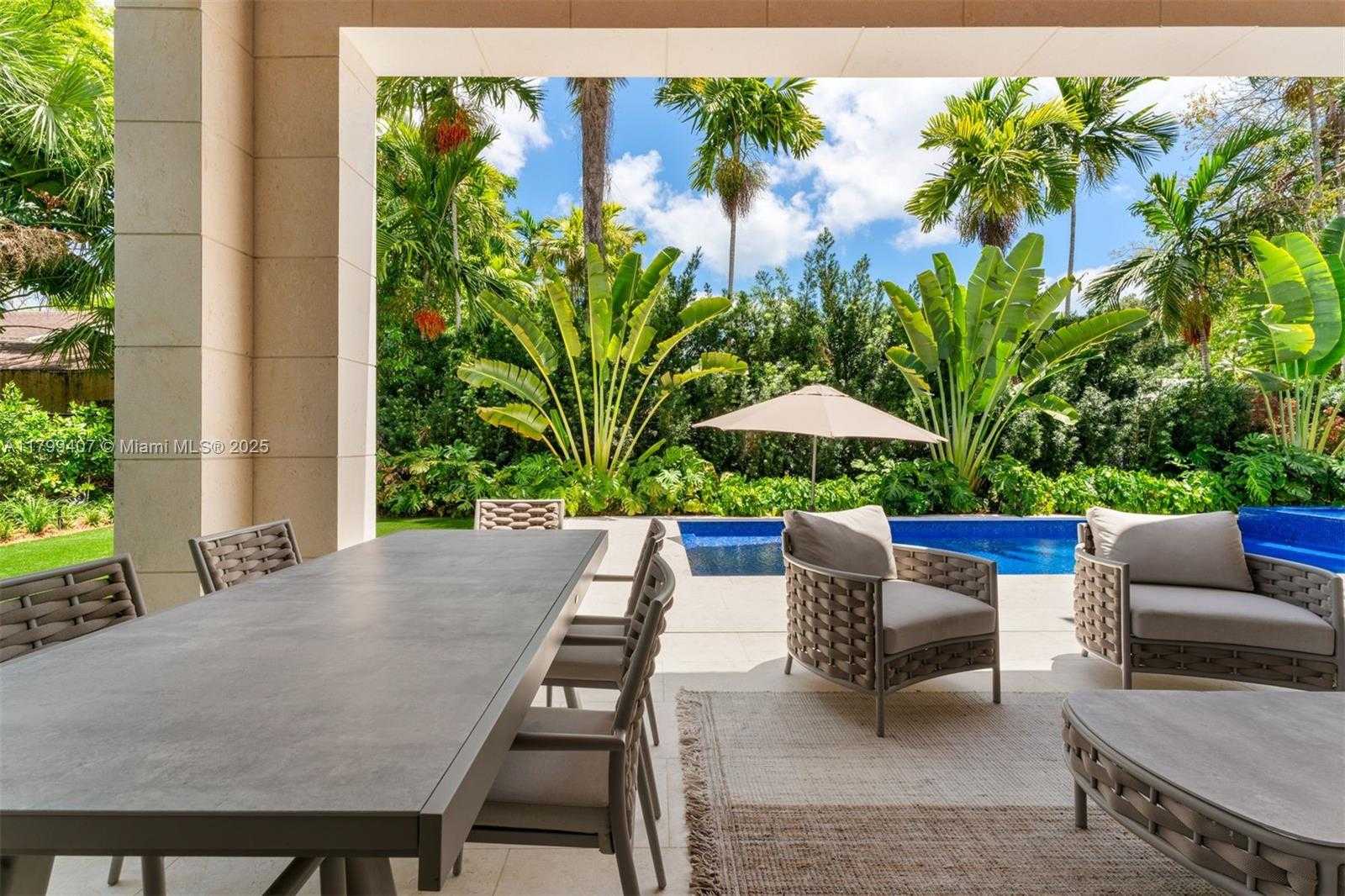 Small Image of 2323 SOUTH WEST 2ND AVE, Miami Number 54