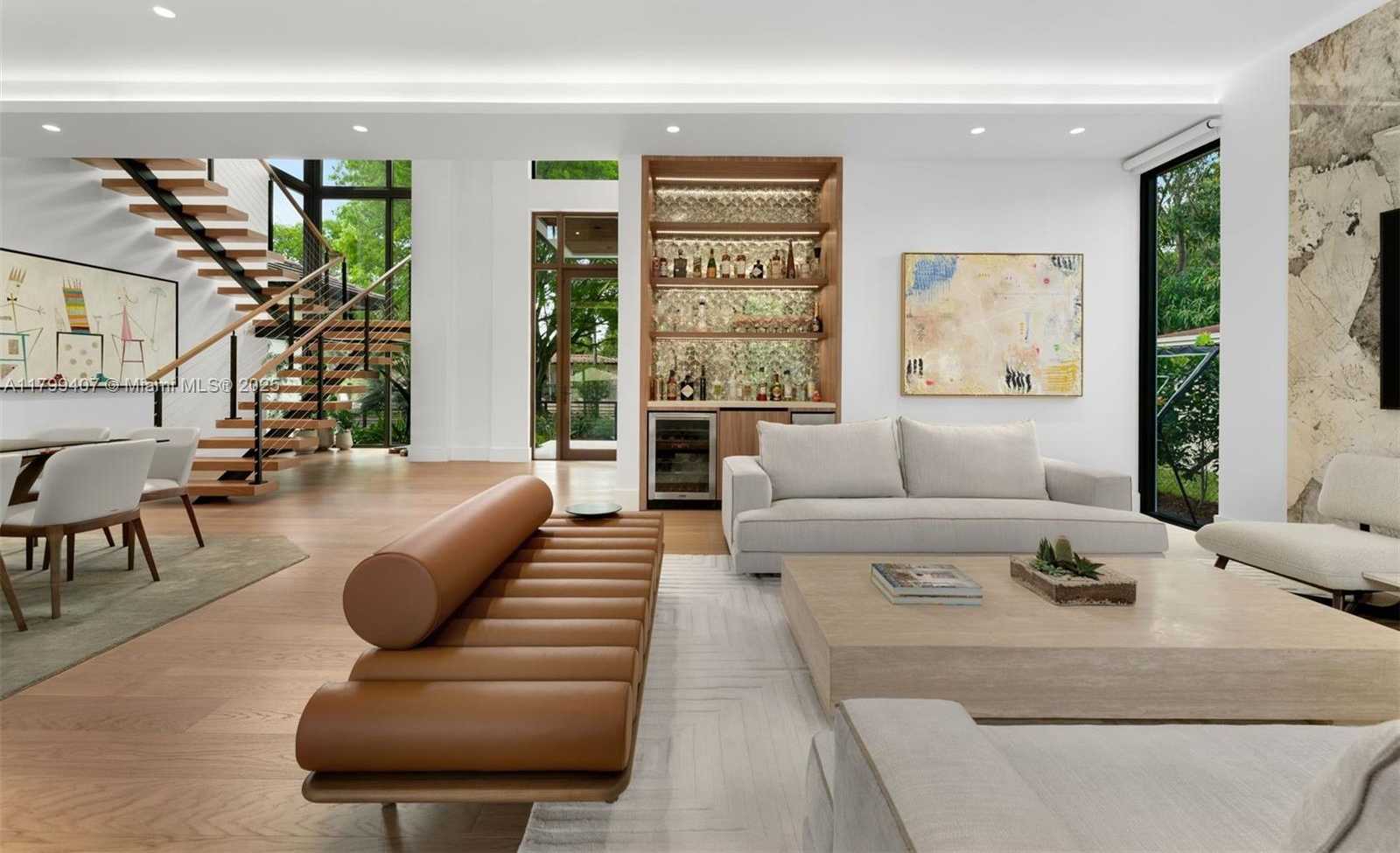 Small Image of 2323 SOUTH WEST 2ND AVE, Miami Number 62