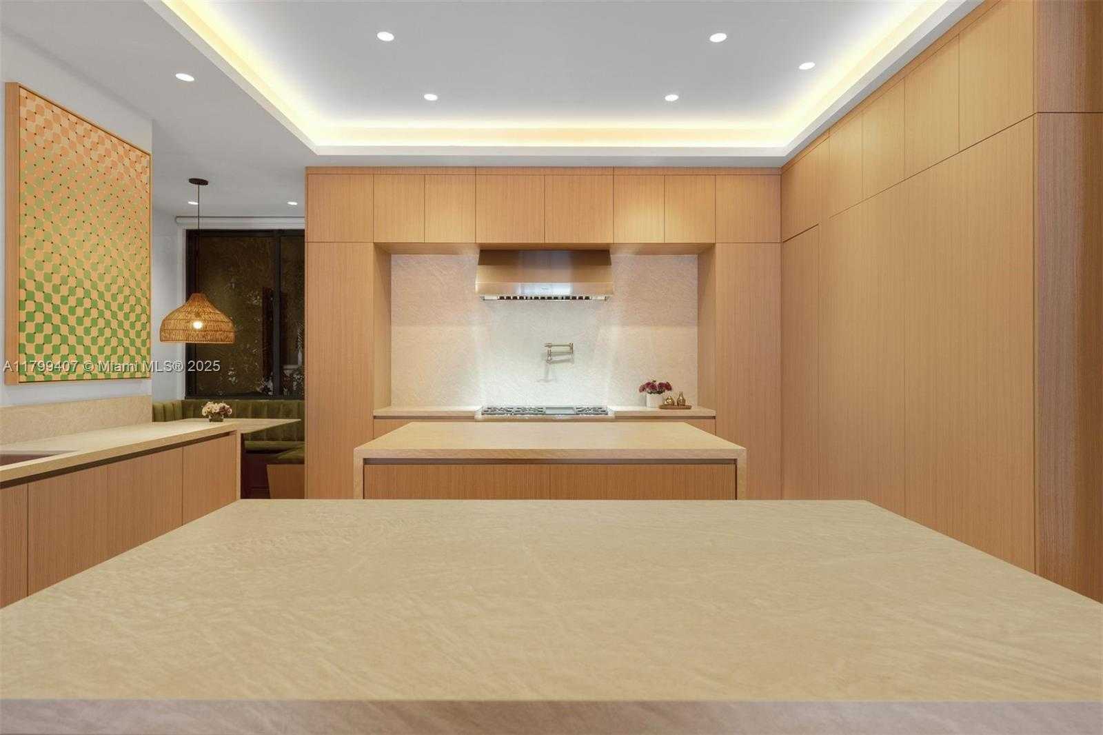 Small Image of 2323 SOUTH WEST 2ND AVE, Miami Number 63