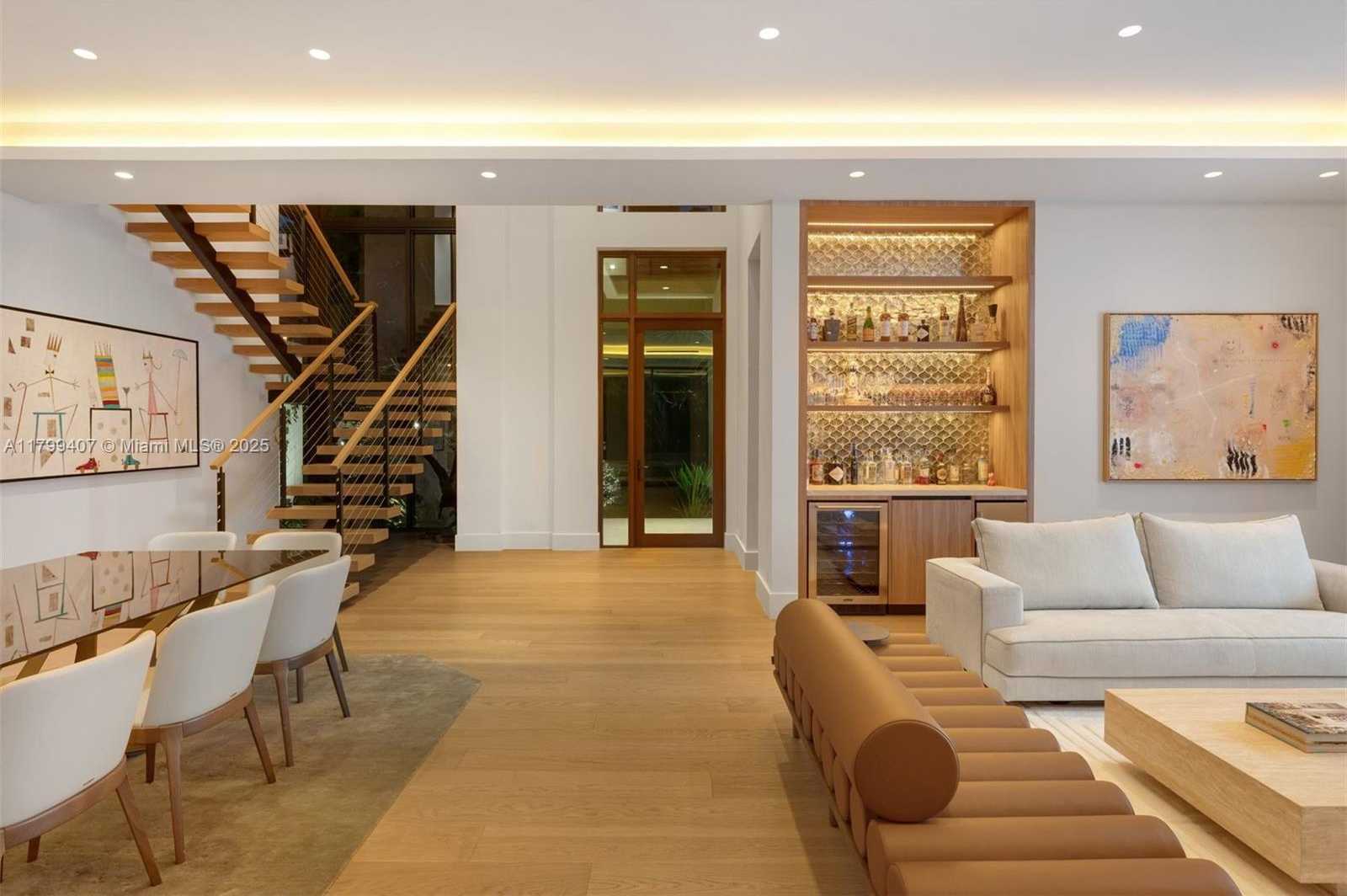 Small Image of 2323 SOUTH WEST 2ND AVE, Miami Number 64