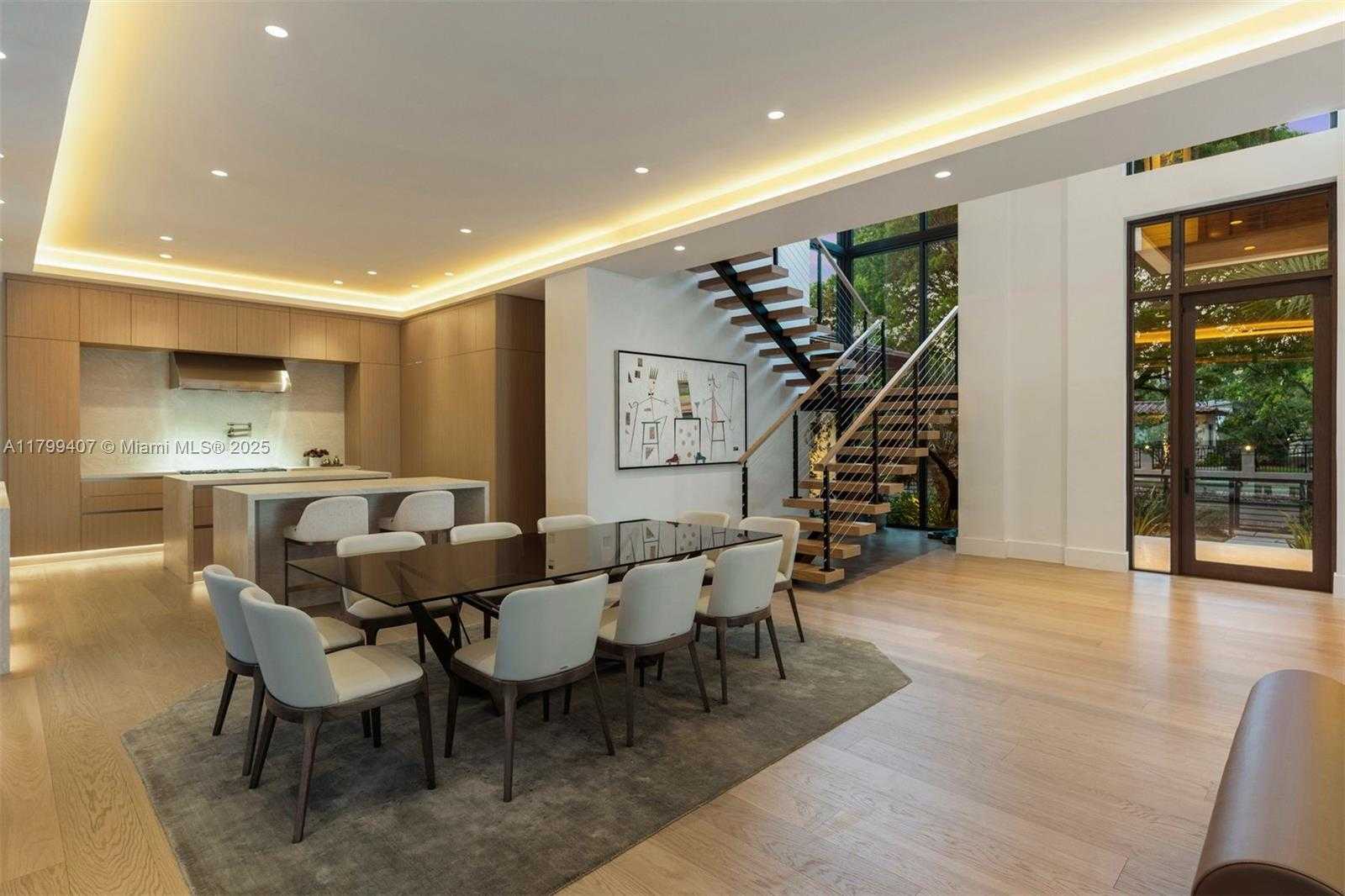 Small Image of 2323 SOUTH WEST 2ND AVE, Miami Number 73