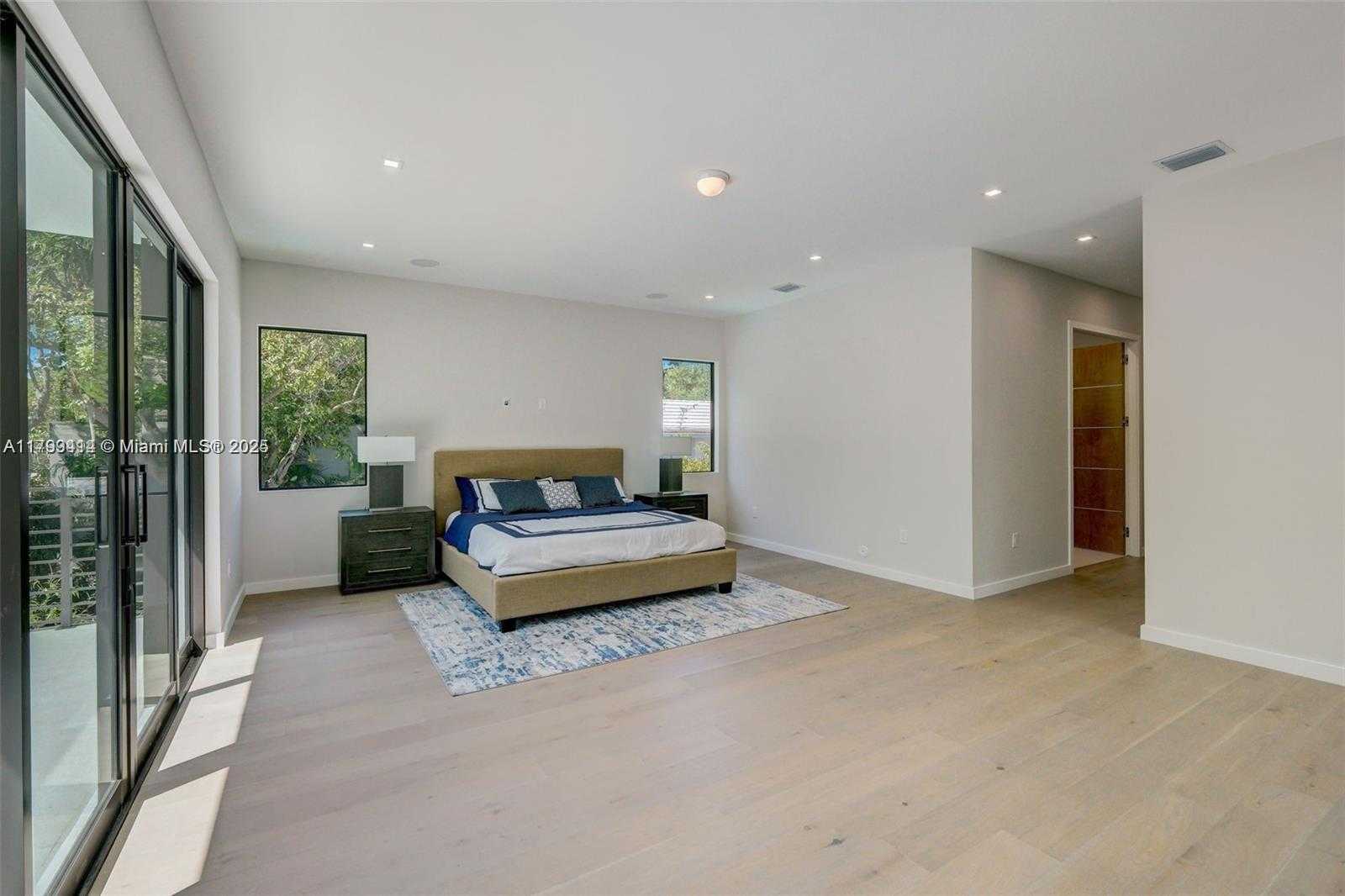 Small Image of 1780 CHUCUNANTAH RD, Miami Number 26