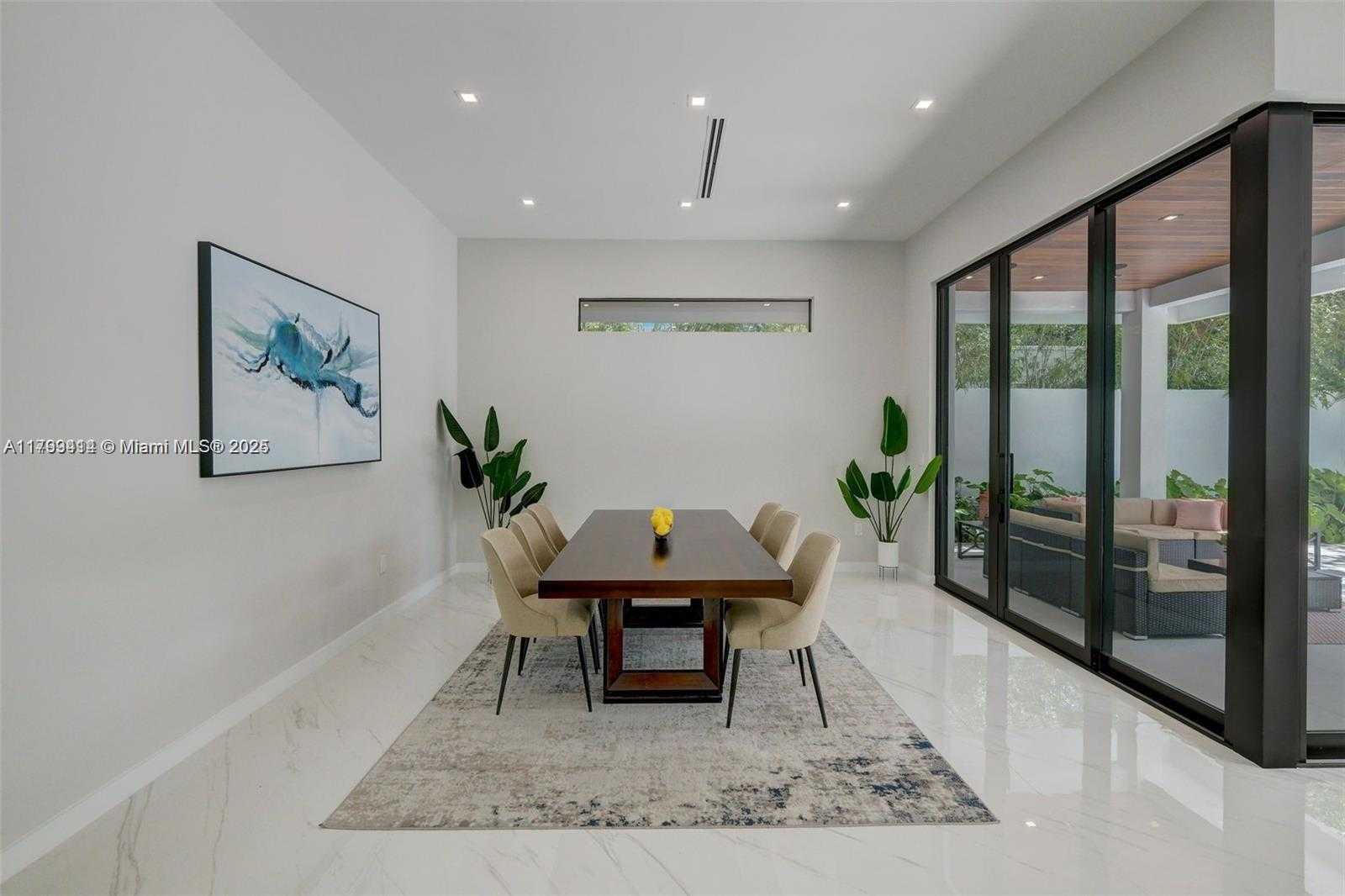 Small Image of 1780 CHUCUNANTAH RD, Miami Number 9