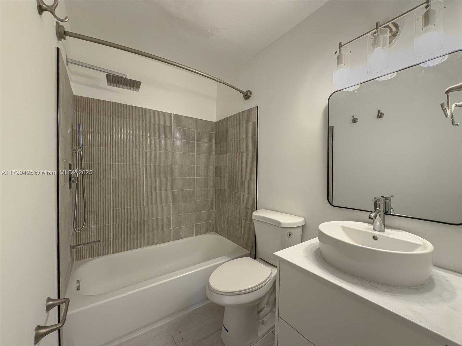 Small Image of 1813 SOUTH WEST 10TH ST, Fort Lauderdale Number 10