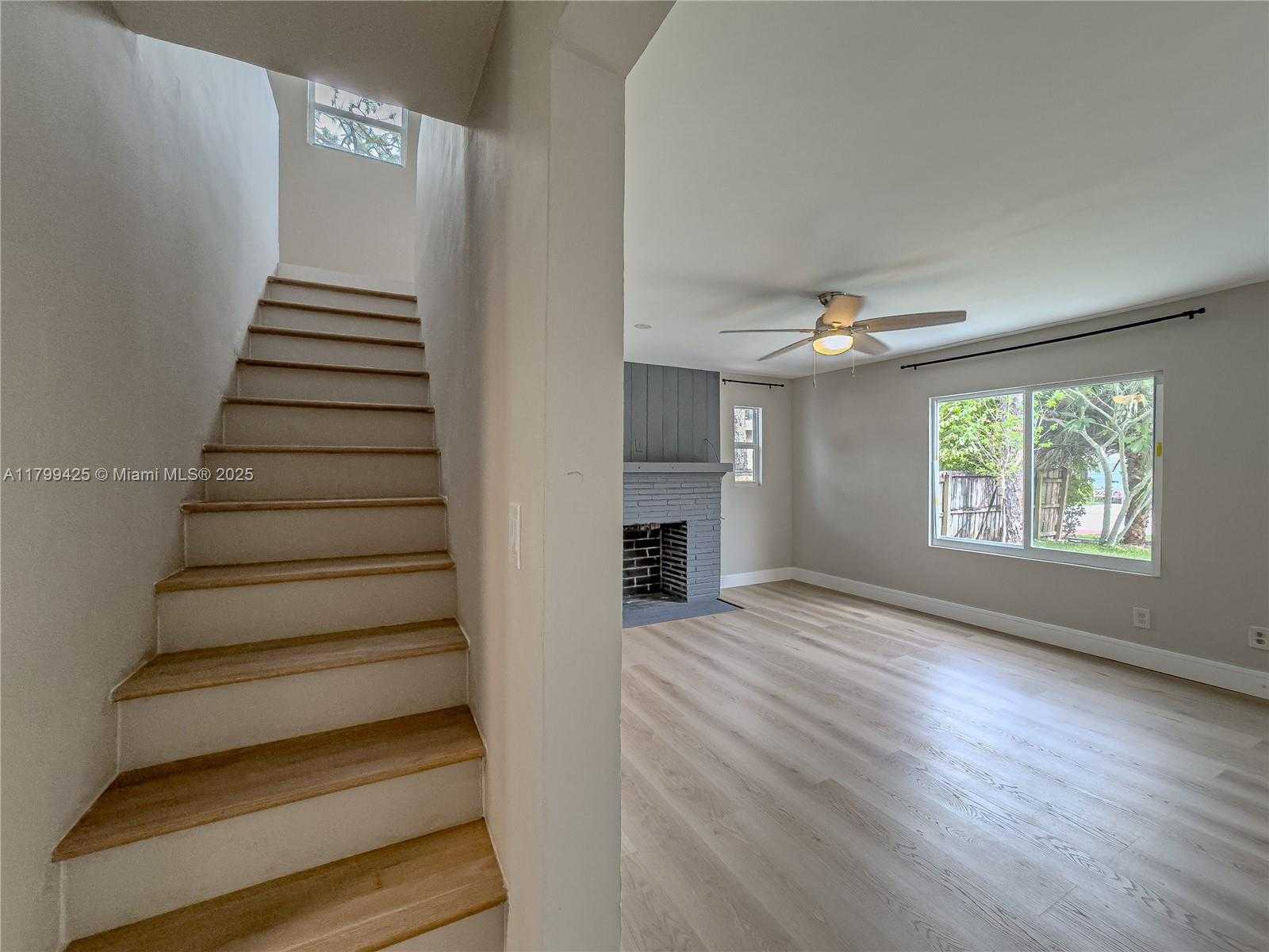 Small Image of 1813 SOUTH WEST 10TH ST, Fort Lauderdale Number 27
