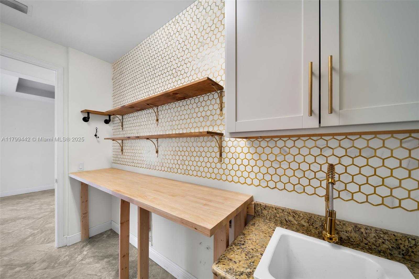 Small Image of 3326 SOUTH WEST 8TH ST, Cape Coral Number 28