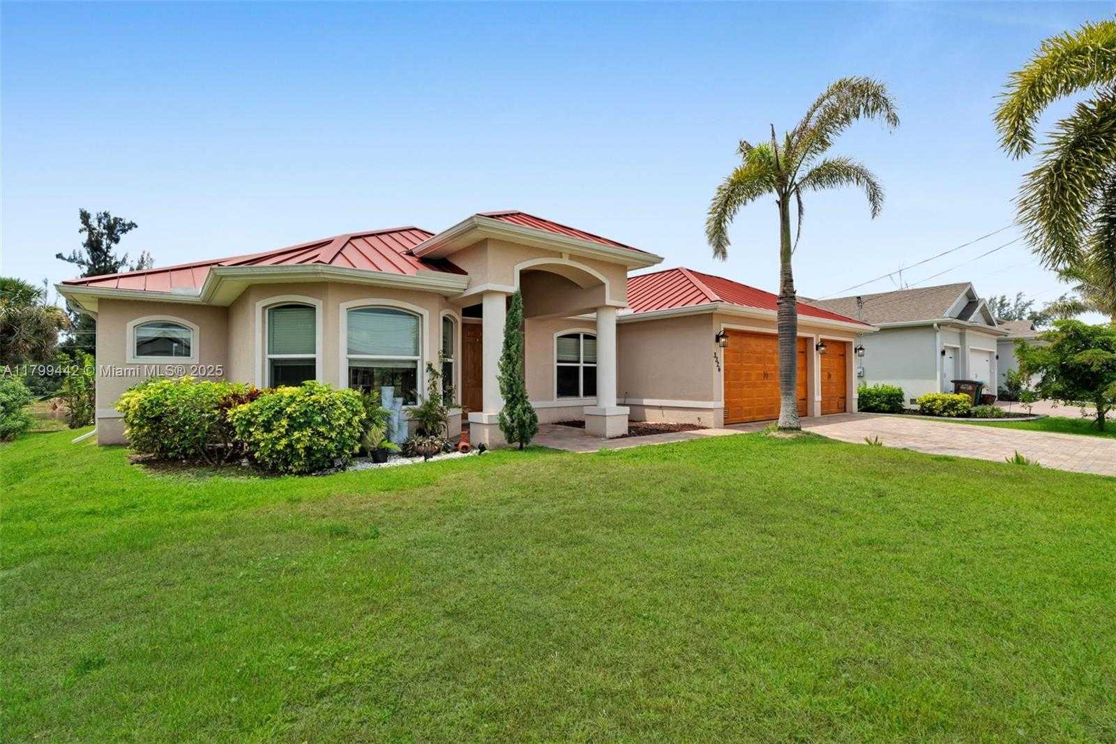 Small Image of 3326 SOUTH WEST 8TH ST, Cape Coral Number 3