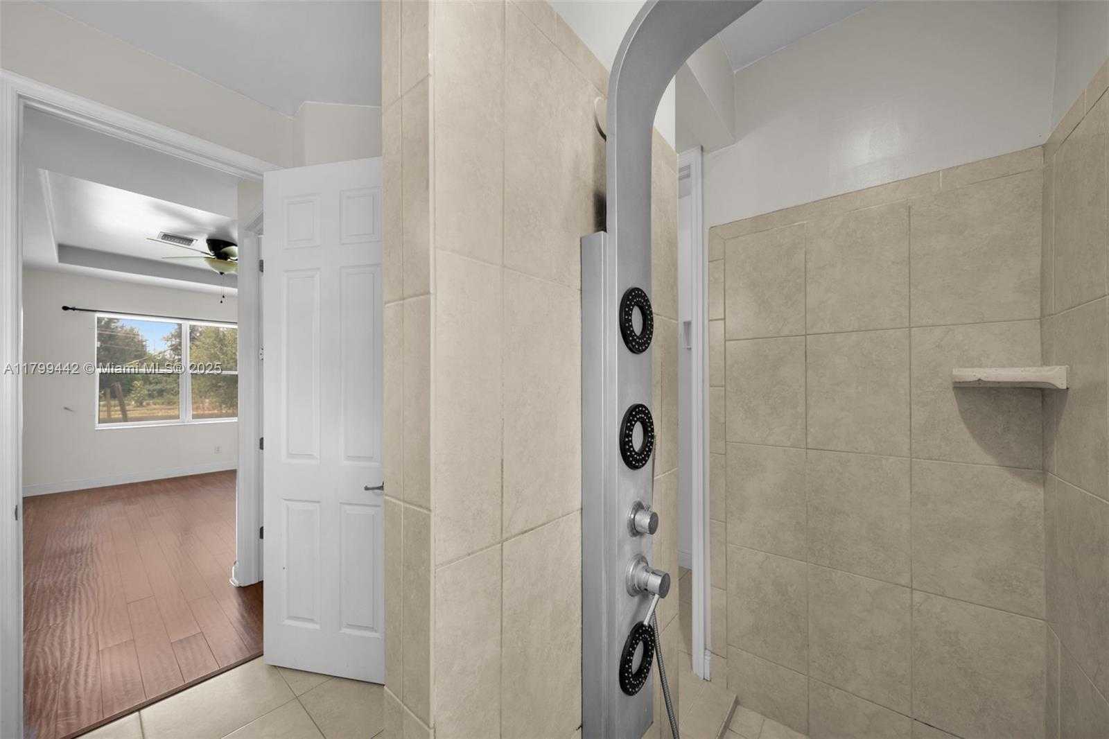 Small Image of 3326 SOUTH WEST 8TH ST, Cape Coral Number 9