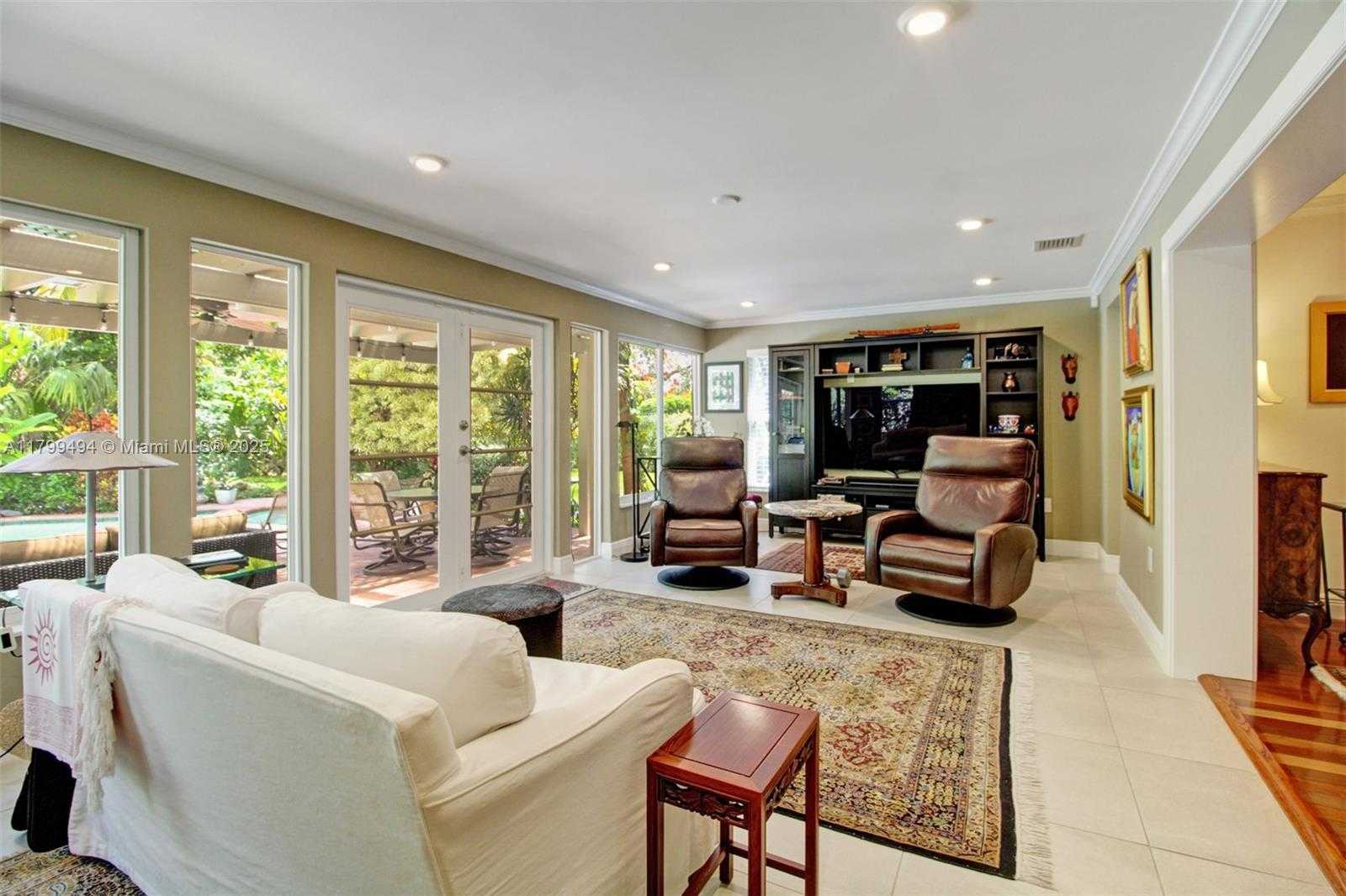 Small Image of 8345 SOUTH WEST 143RD ST, Palmetto Bay Number 11